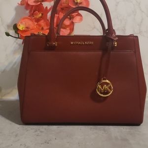 Michael Kors "GIBSON" Brandy LG Stathel